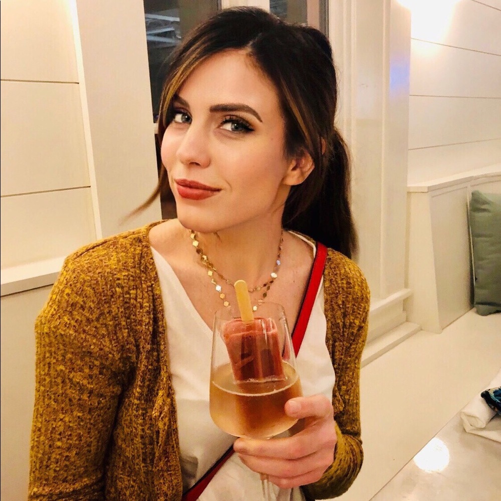 Meet your Posher, Tarynn